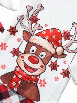 Pyjama de Noel le renne souriant decore detoiles zoom motif du renne